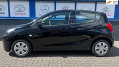 Zwart, metallic lak Gebruikt 2019 Opel Karl Edition Hatchback | € 8.935 (Goede deal)