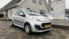 Grijs, metallic lak Gebruikt 2012 Peugeot 107 Hatchback | € 3.150 (Goede deal)