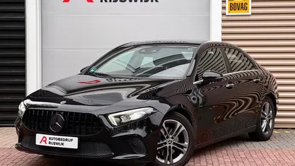 Gebruikt 2020 Mercedes A200 Premium Sedan | € 20.950 (Goede deal)