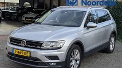 Grijs (metallic) Gebruikt 2020 VW Tiguan Highline SUV | € 25.995 (Super prijs)