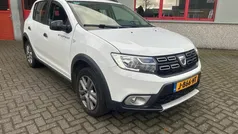 Wit Gebruikt 2020 Dacia Sandero Stepway Hatchback | € 10.450 (Eerlijke prijs)