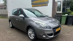 Grijs Gebruikt 2010 Renault Scénic III MPV | € 3.299 (Eerlijke prijs)