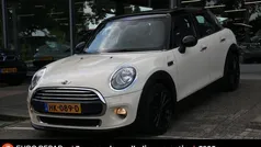 Wit Gebruikt 2015 Mini Cooper Business Hatchback | € 12.295 (Eerlijke prijs)
