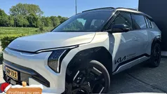 Grijs Gebruikt 2024 Kia EV3 SUV | € 43.900 (Eerlijke prijs)