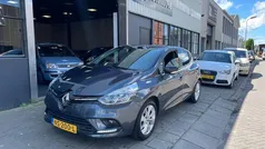 Grijs Gebruikt 2017 Renault Clio IV LIMITED Hatchback | € 7.999 (Eerlijke prijs)