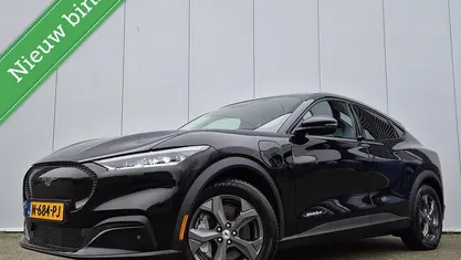 Occasion 2021 Ford Mustang Mach-E SUV | € 24.940 (Eerlijke prijs)