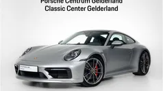 Gtzilver metallic Gebruikt 2024 Porsche 911 Carrera 4S Coupé | € 184.900 (Eerlijke prijs)