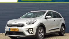 Grijs Gebruikt 2020 Kia Niro SUV | € 21.900 (Eerlijke prijs)