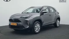 Grijs metallic Gebruikt 2023 Toyota Yaris Cross Business Edition SUV | € 25.985 (Goede deal)