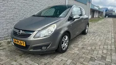 Gebruikt 2011 Opel Corsa Edition Hatchback | € 1.350 (Goede deal)