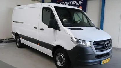 Occasion 2019 Mercedes Sprinter Van | € 15.950 (Goede deal)