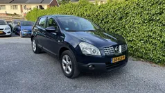 Blauw, metallic lak Gebruikt 2010 Nissan Qashqai Acenta SUV | € 5.445 (Eerlijke prijs)