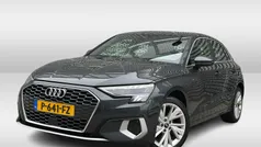 Grijs Gebruikt 2022 Audi A3 Sportback e-tron Advanced Sedan | € 26.950 (Eerlijke prijs)