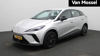 Grijs Occasion 2023 MG MG4 EV Hatchback | € 19.400 (Eerlijke prijs)