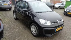 Zwart Gebruikt 2017 VW up! move up! Hatchback | € 6.750 (Eerlijke prijs)