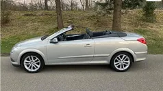 Grijs Gebruikt 2007 Opel Astra Cabriolet Cabriolet | € 4.950 (Eerlijke prijs)