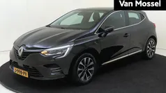 Gebruikt 2020 Renault Clio V Intens Hatchback | € 14.235 (Eerlijke prijs)