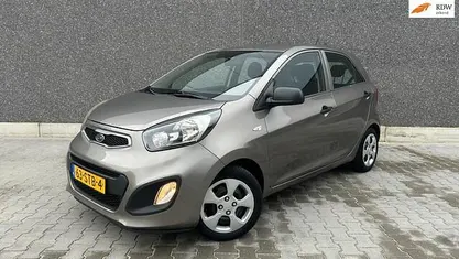Occasion 2011 Kia Picanto Comfort Hatchback | € 4.450 (Eerlijke prijs)