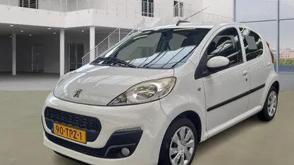 Occasion Peugeot 107 Active 68 PK (50 kW) 2012 Wit Hatchback