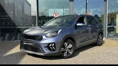 Blauw, metallic lak Gebruikt 2022 Kia Niro SUV | € 22.745 (Super prijs)