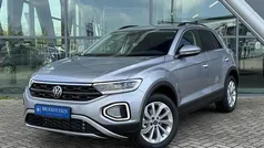 Gebruikt 2025 VW T-Roc Life SUV | € 33.950 (Super prijs)