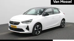 Wit Gebruikt 2023 Opel Corsa-e Hatchback | € 18.740 (Eerlijke prijs)