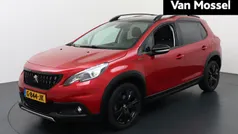Rood Gebruikt 2017 Peugeot 2008 Allure SUV | € 11.940 (Eerlijke prijs)