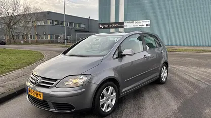 Occasion 2008 VW Golf Plus Cross Comfortline MPV | € 4.499 (Goede deal)