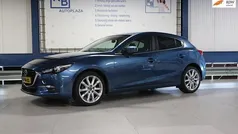 Blauw Gebruikt 2018 Mazda 3 Hatchback | € 17.950 (Eerlijke prijs)