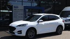 Wit Gebruikt 2024 Ford Kuga ST-Line SUV | € 33.700 (Eerlijke prijs)