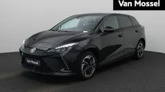 Zwart Gebruikt 2023 MG MG4 EV Luxury Hatchback | € 23.400 (Eerlijke prijs)