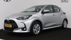 Gebruikt 2024 Toyota Yaris Hybrid Comfort Hatchback | € 22.945 (Eerlijke prijs)