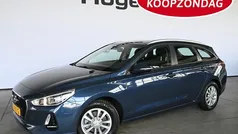 Blauw Gebruikt 2018 Hyundai i30 Comfort Stationwagen | € 12.440 (Eerlijke prijs)