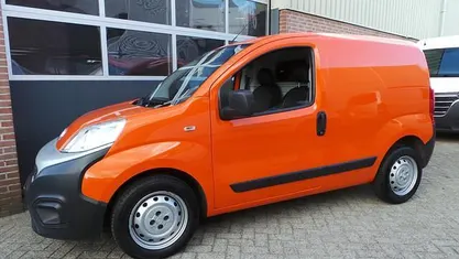 Oranje Gebruikt 2019 Fiat Fiorino MPV | € 6.450 (Eerlijke prijs)
