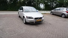 Grijs Gebruikt 2006 Volvo S40 Sedan | € 4.444 (Eerlijke prijs)