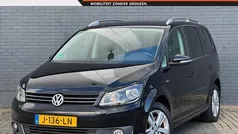 Zwart Gebruikt 2012 VW Touran Highline MPV | € 8.925 (Eerlijke prijs)