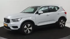 Gebruikt 2020 Volvo XC40 Momentum SUV | € 23.400 (Super prijs)