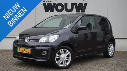 Zwart Gebruikt 2018 VW up! high up! Hatchback | € 9.450 (Eerlijke prijs)