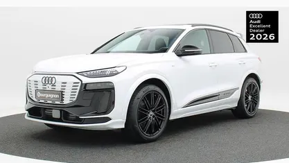 Nieuw Audi Q6 e-tron Comfort 285 kW (388 PK) 2025 Wit SUV