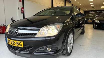 Occasion 2008 Opel Astra Cabriolet Cabriolet | € 3.450 (Eerlijke prijs)