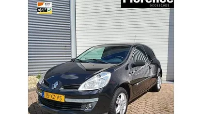 Occasion Renault Clio II Business 75 PK (55 kW) 2008 Hatchback