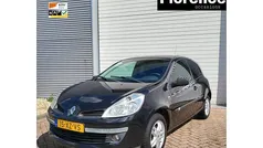 Zwart Gebruikt 2008 Renault Clio II Business Hatchback | € 2.245 (Eerlijke prijs)