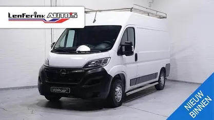 Wit Occasion 2022 Opel Movano Edition Van | € 19.400 (Goede deal)