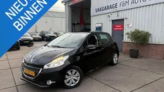 Zwart Gebruikt 2013 Peugeot 208 Envy Hatchback | € 5.950 (Eerlijke prijs)