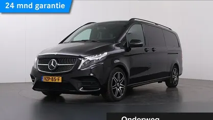 Zwart Occasion 2023 Mercedes V300 AMG MPV | € 68.850 (Super prijs)