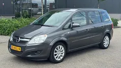 Grijs Gebruikt 2008 Opel Zafira MPV | € 2.250 (Eerlijke prijs)