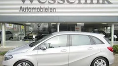 Gebruikt 2017 Mercedes B180 Business MPV | € 18.450 (Eerlijke prijs)