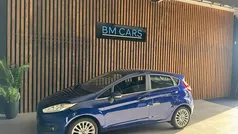 Blauw Gebruikt 2014 Ford Fiesta Titanium Hatchback | € 6.795 (Eerlijke prijs)