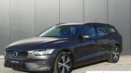 Occasion 2021 Volvo V60 Momentum Stationwagen | € 25.935 (Goede deal)