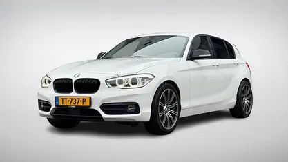 Wit Gebruikt 2018 BMW 118 Executive Hatchback | € 16.889 (Eerlijke prijs)